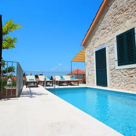 Island Stonehouse Kala Mendula 빌라 *