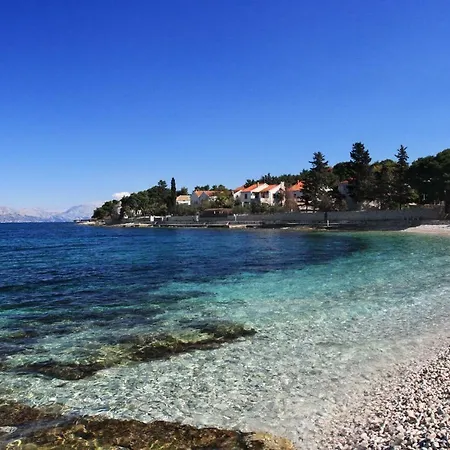 Island Stonehouse Kala Mendula 빌라 수티반